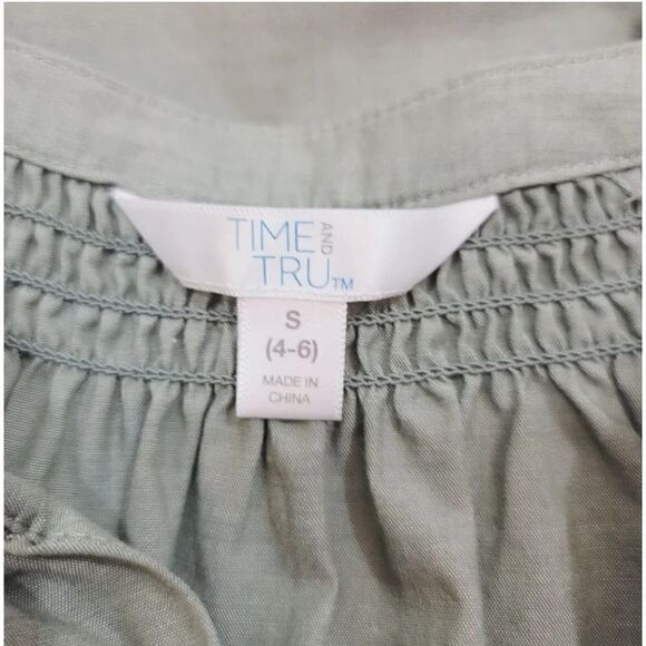 NEW Time & Tru Embroidered Bohemian Top in Bay Leaf/Soft Olive Green Size Small - Picture 7 of 11